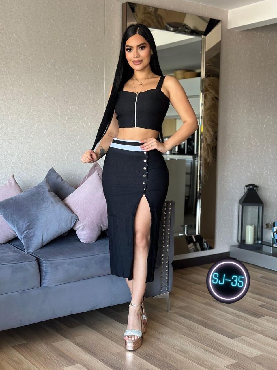 Conjunto Falda y Blusa